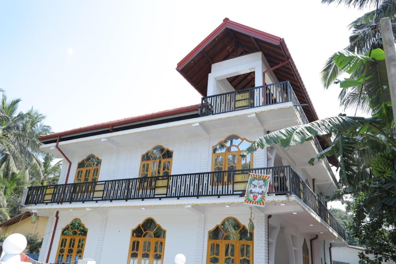 J & J Homestay Jaffna Bagian luar foto