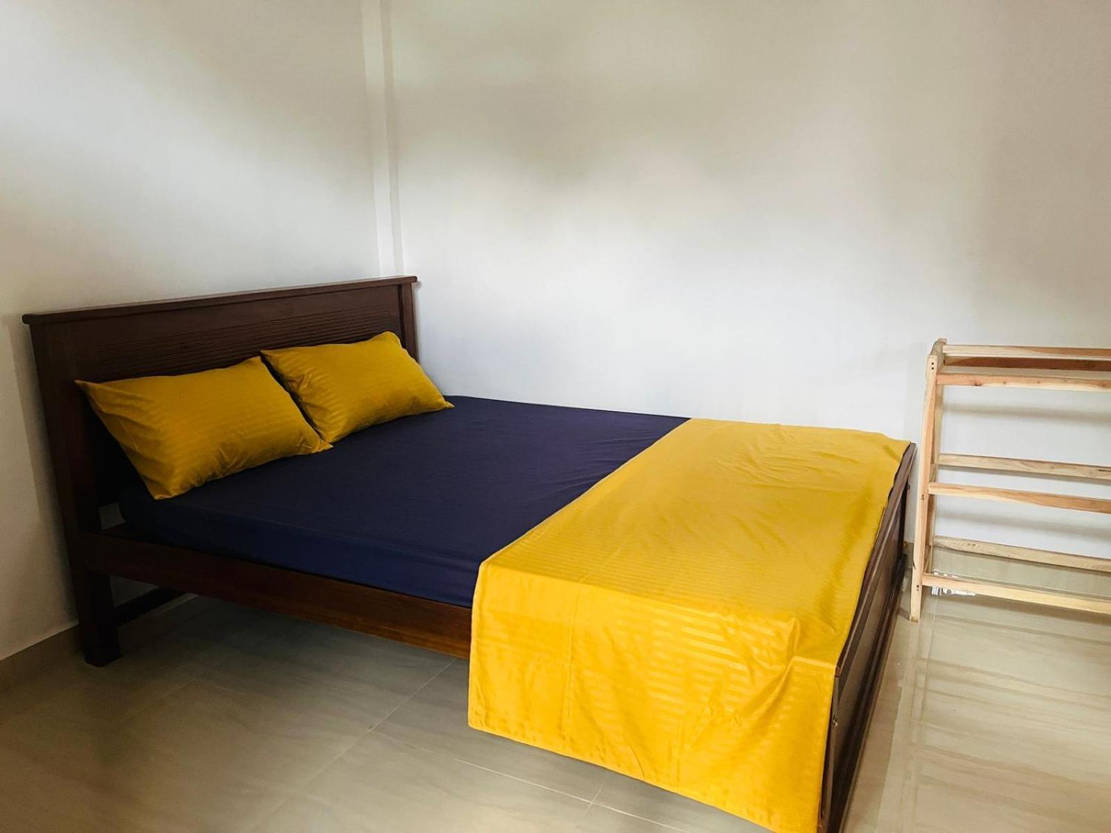 J & J Homestay Jaffna Bagian luar foto